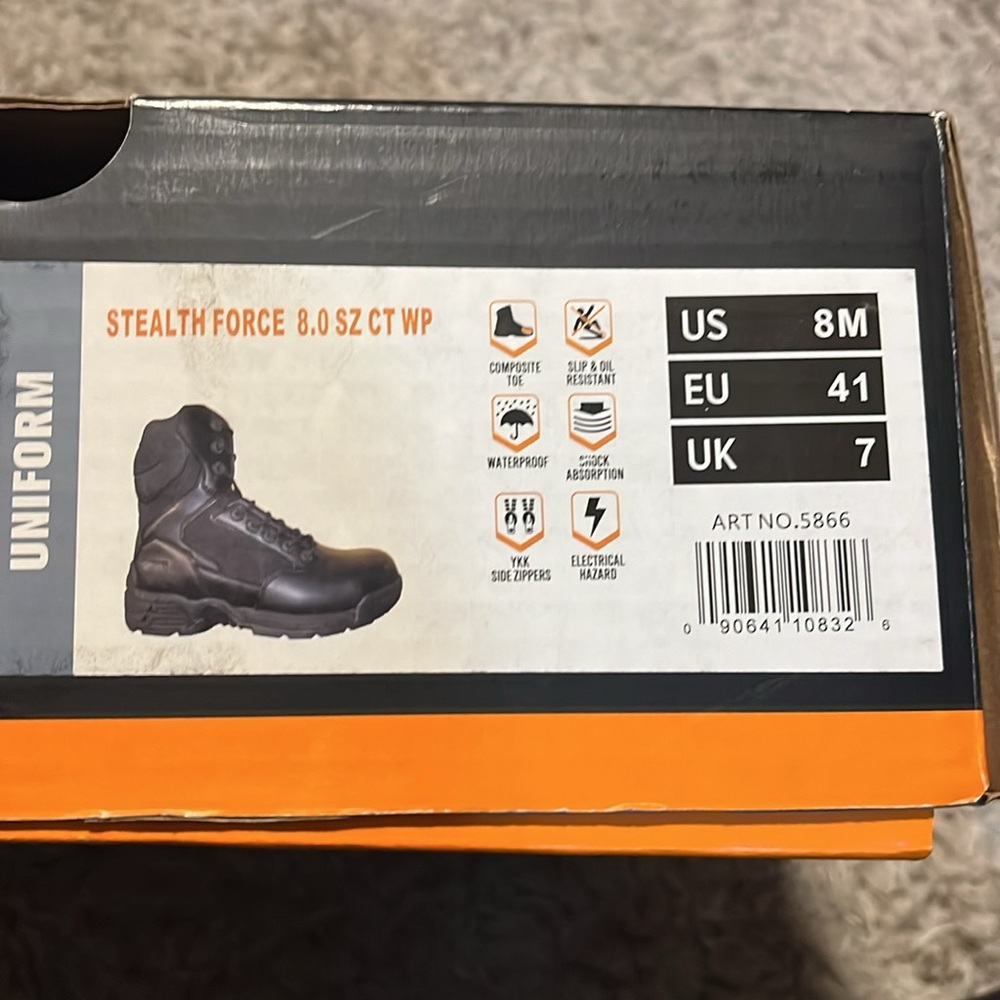 Magnum Stealth Force 8.0 composite work boots size 8 🥾